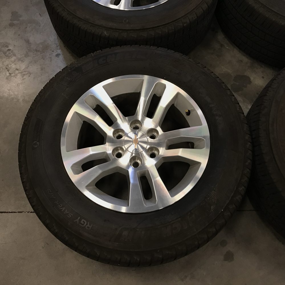 Chevy 2017 Tahoe Suburban Silverado 18 Inch OEM 5646 wheels rims tires ...