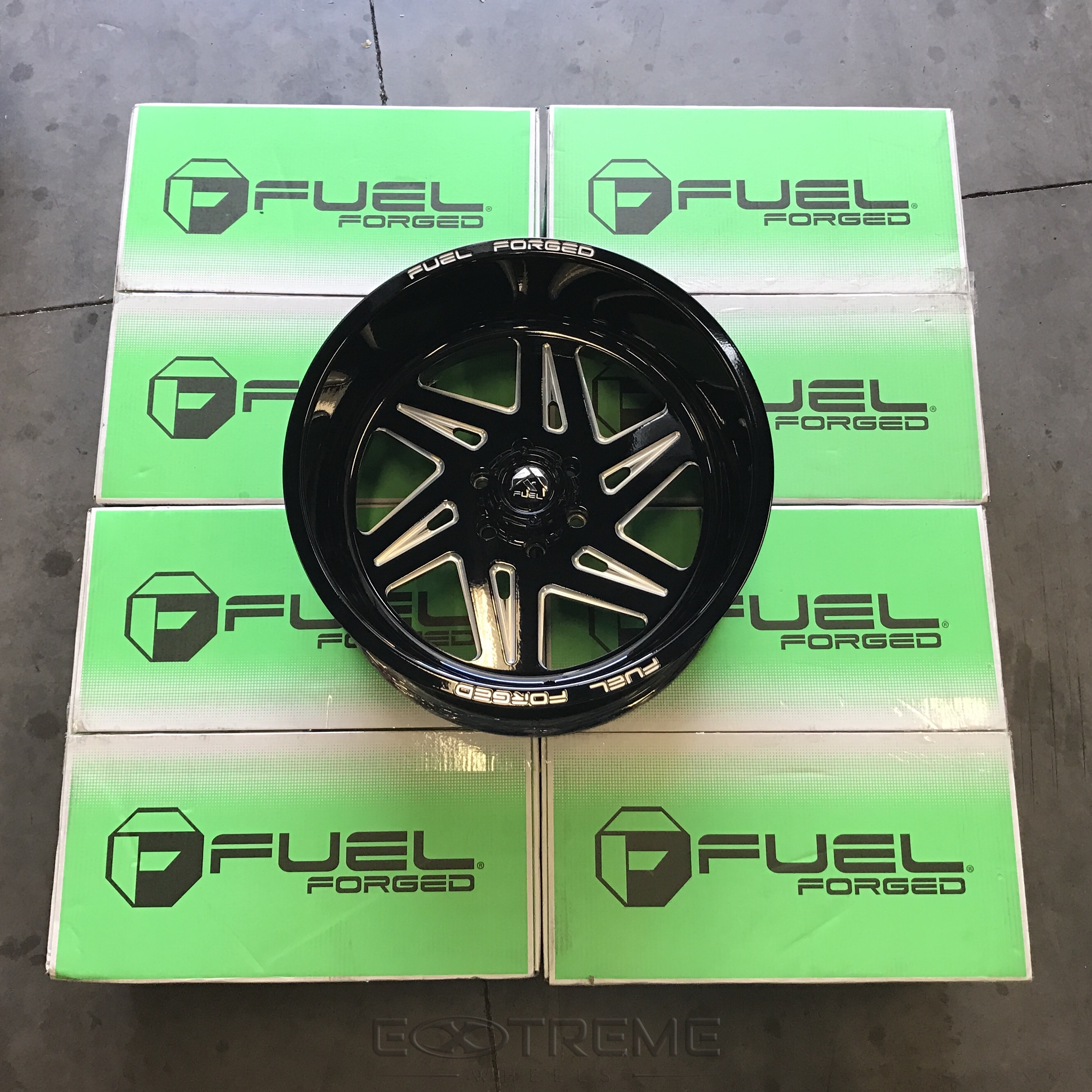 Fuel Forged FF56 Black and Milled 22x10 (-25) Set of 4 Wheels - Image 2