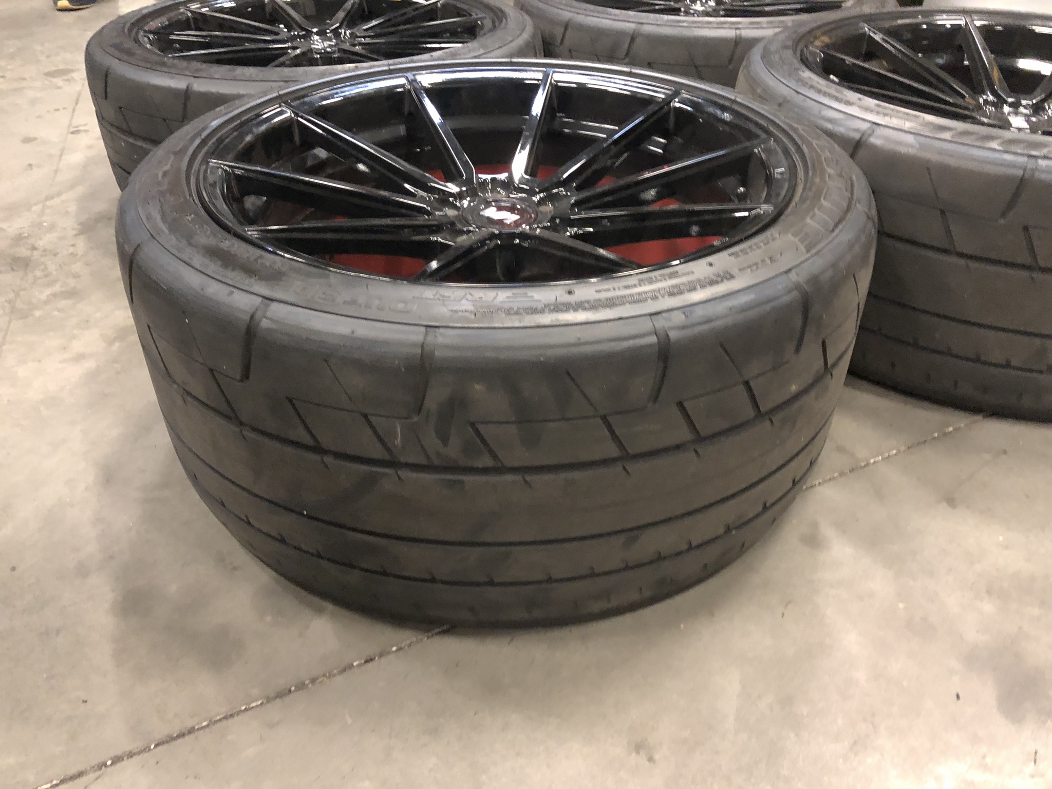 Variant Aragon Wheels for Nissan GTR R35 Fitment - Image 7