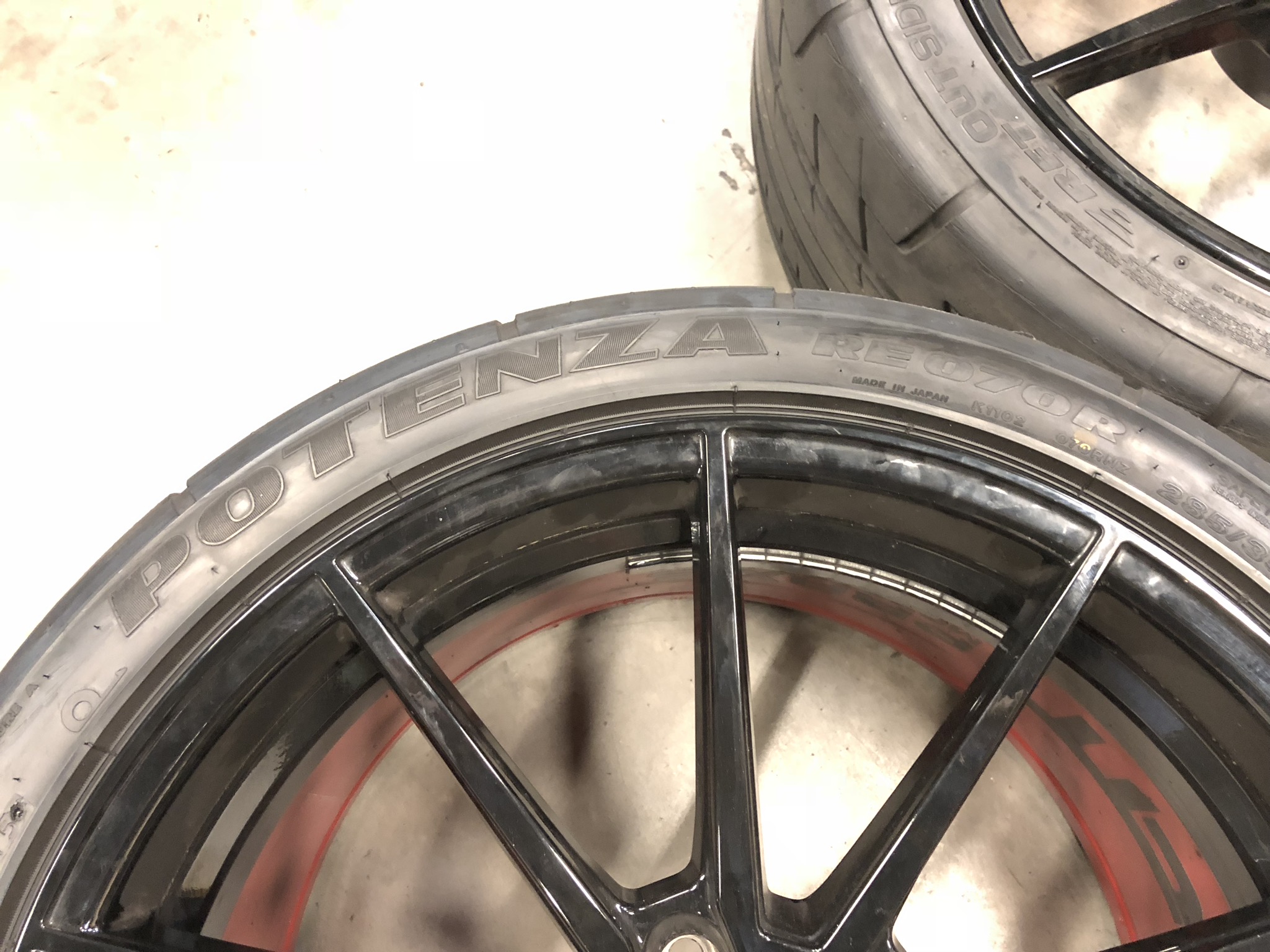 Variant Aragon Wheels for Nissan GTR R35 Fitment - Image 8