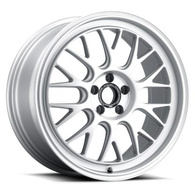 Fifteen52  Holeshot RSR  Radiant Silver Wheel  19x8.5  (+45 )  5x112