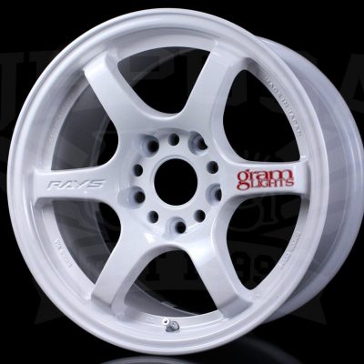 Gram Lights  57DR  Champion White  15x8.0  (+ 35 )  4x100
