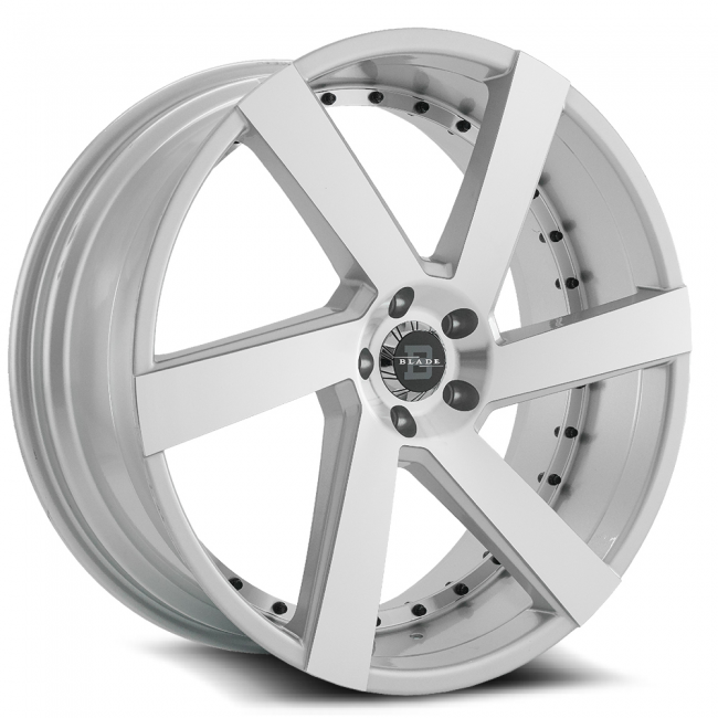 Blade Luxury Rt-452 Maddox 24x9.5 Blank +15 Cb 74.1 Silver Machined With Machined Undercutdt5x115