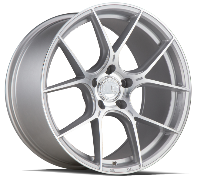 Aodhan AH-11 Gloss Silver Machined Face 18x8.5 (+35) 5x114.3