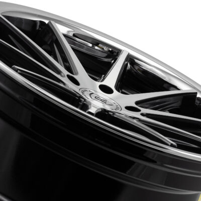 Rohana RFC10 Machine Black/Chrome Lip 19x8.5 (+33)5x120