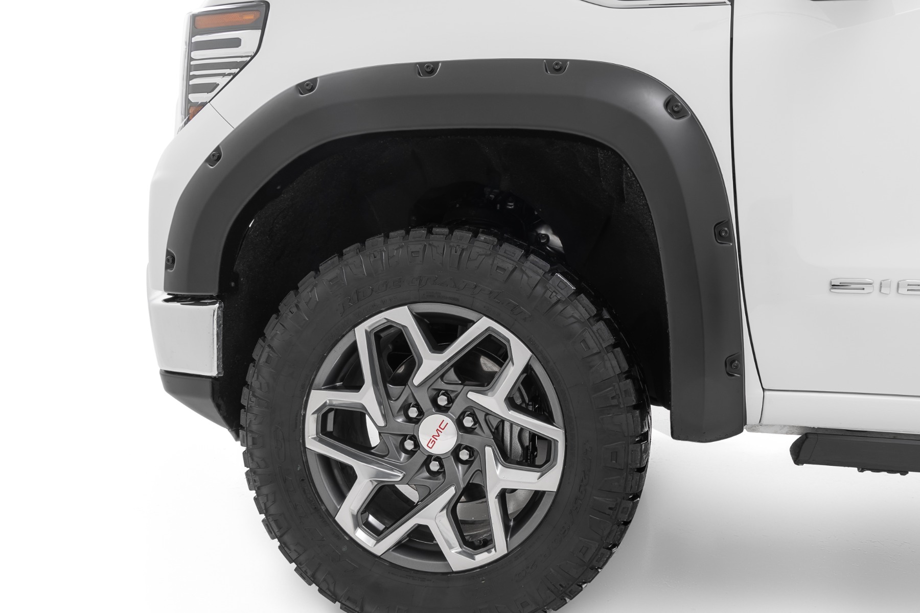 Pocket Fender Flares | GAZ Summit White | GMC Sierra 1500 2WD/4WD (2019-2024) - Image 4
