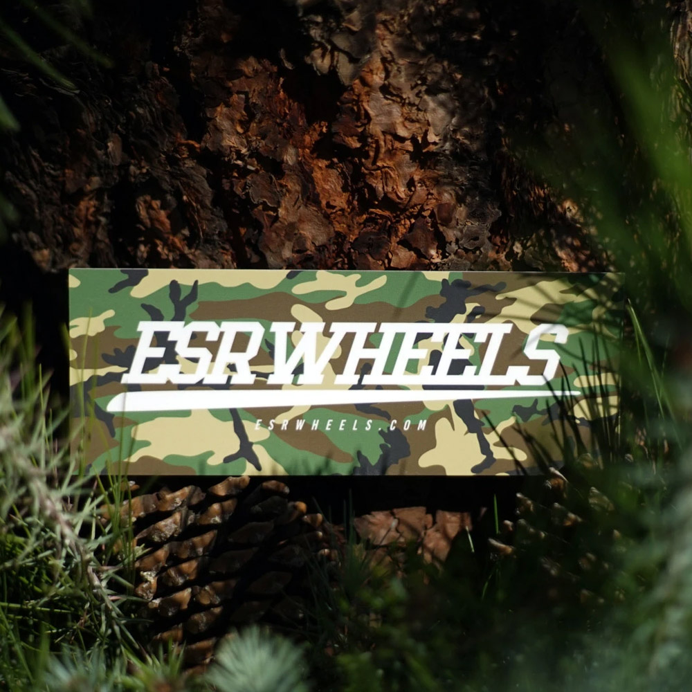 Esr Wheels    ()