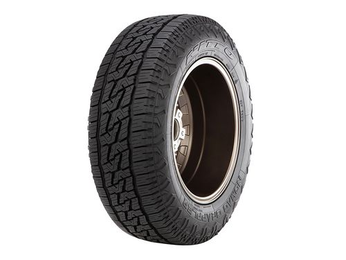 Nitto Nomad Grappler 255/65R-18 115 T
