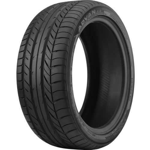 Yokohama ADVAN A13C 245/40R-18 93 Y