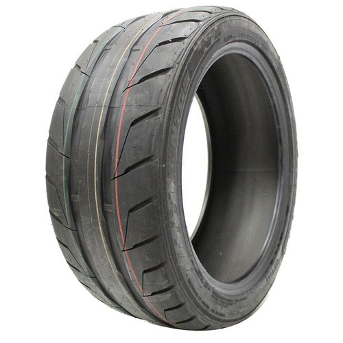 Nitto NT05 295/35ZR-18 99 W