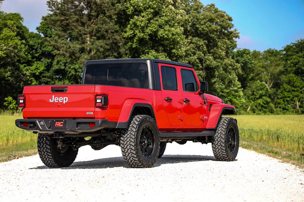 3.5 Inch Lift Kit | Springs | M1 | Jeep Gladiator JT 4WD (2024) - Image 4
