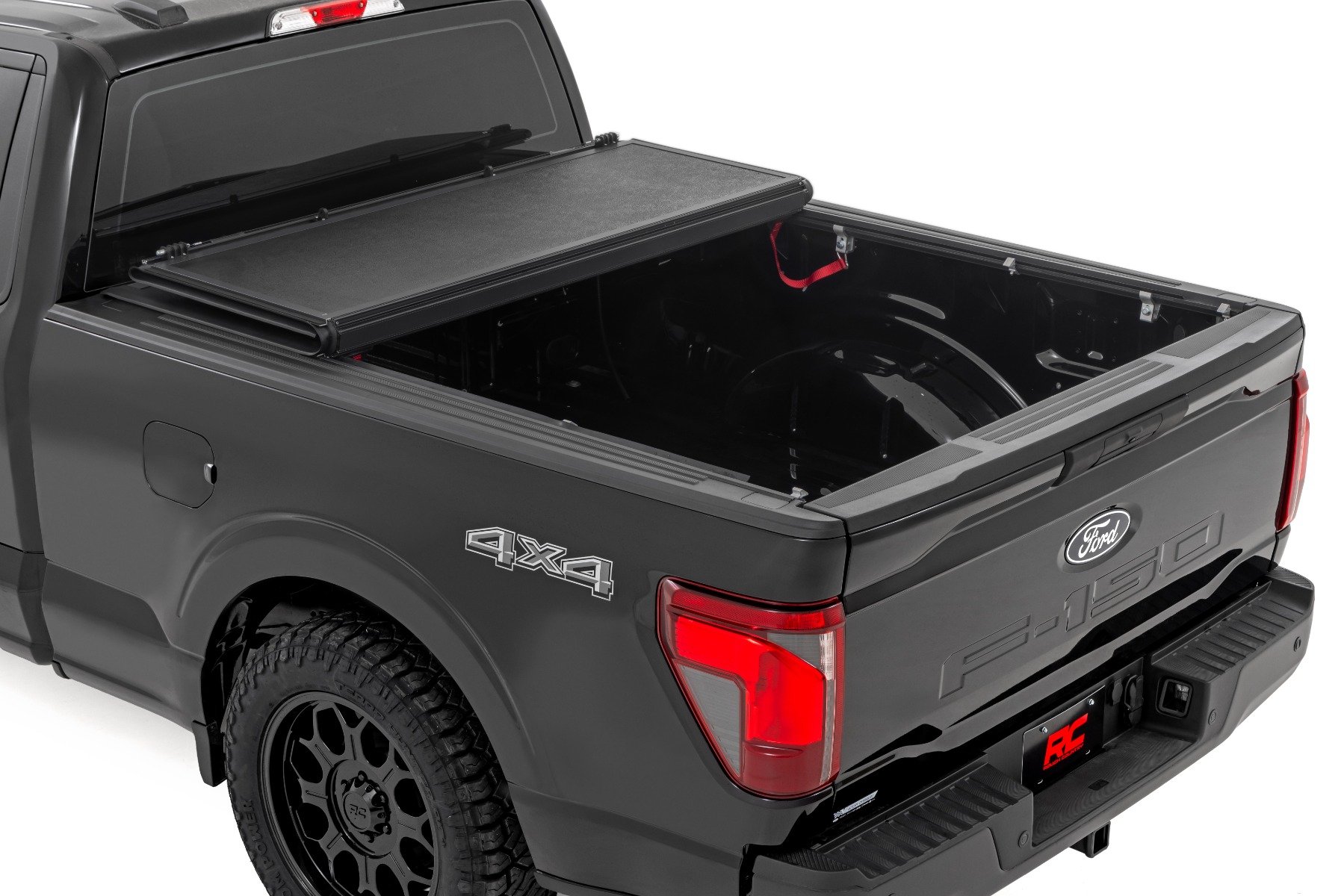 Hard Low Profile Bed Cover | 6'7" Bed | Ford F-150 2WD/4WD (2015-2020) - Image 2