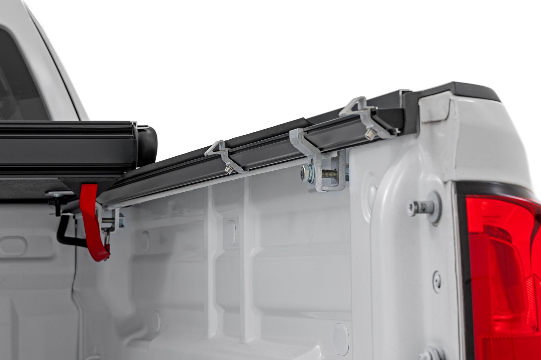Hard Low Profile Bed Cover | 6' Bed | Chevy/GMC Canyon/Colorado (15-26) - Image 5