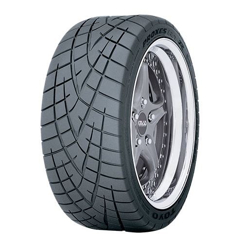 Toyo 205/45R16 83 W